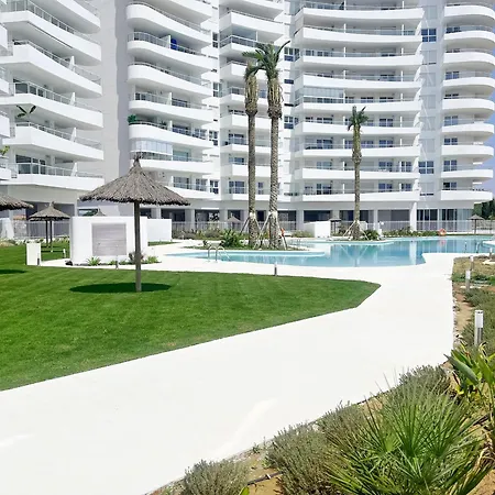 Global Properties, Moderno De Dos Terrazas Con Increibles Vistas Al Mar *