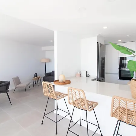 Apartment Global Properties, Moderno De Dos Terrazas Con Increibles Vistas Al Mar *
